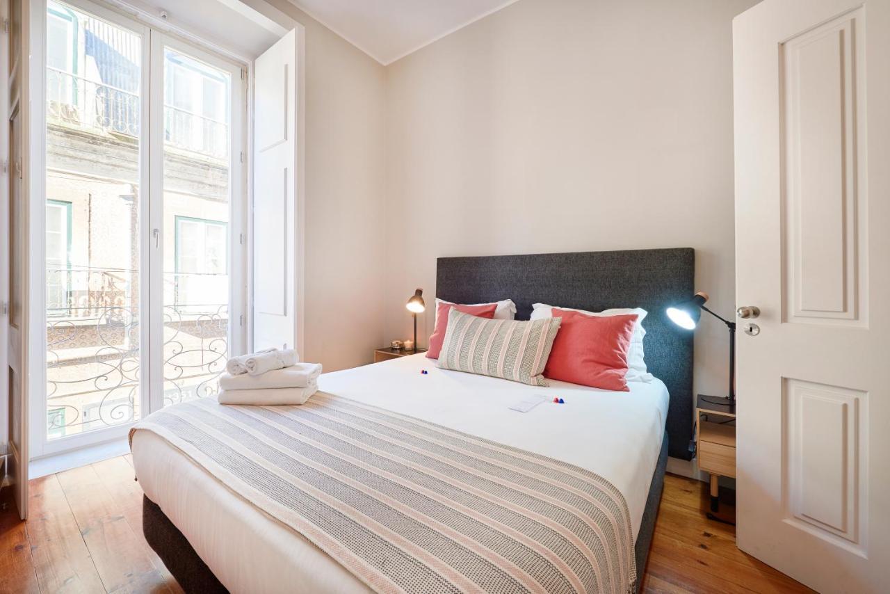 Lisbon Five Stars Apartments Combro 7 Экстерьер фото